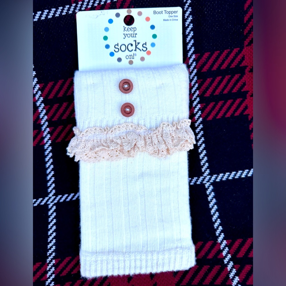 NWT White Boot Topper
